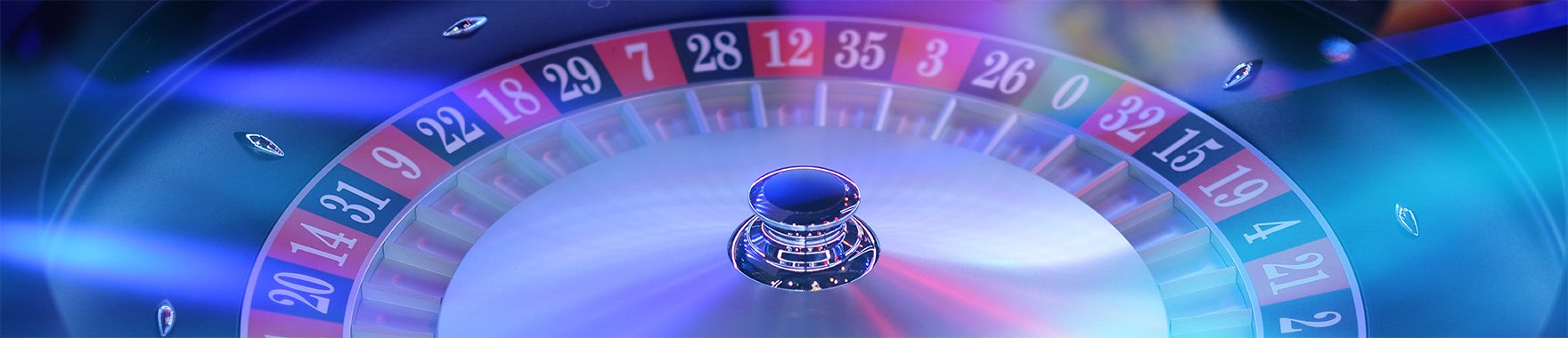 Antarmuka aplikasi mobile tamarabet menampilkan slot games Aviator dan Sweet Bonanza